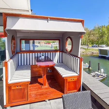 Waterfront 사가드