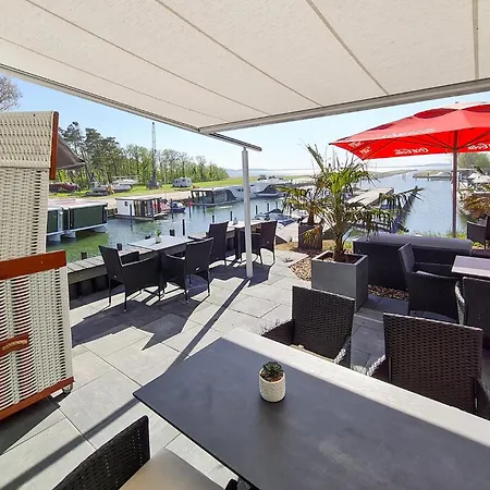 Waterfront 사가드